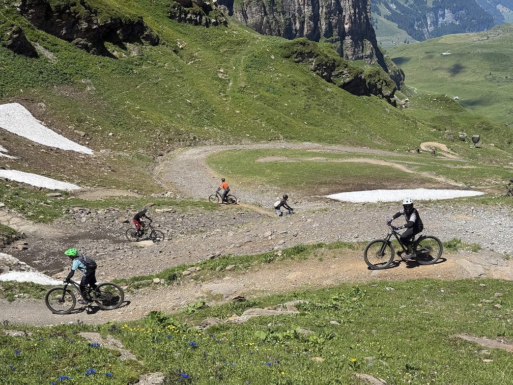 Bikemania kidsDay engelberg (3)